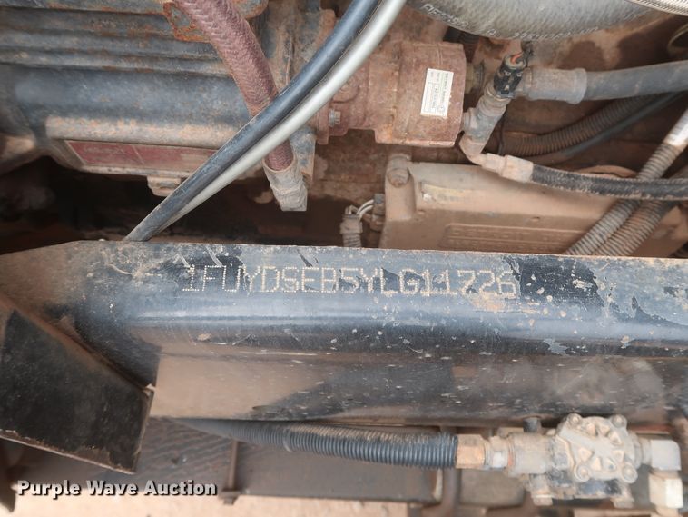 image for item DJ1894 2000 Freightliner FLD120  dump truck