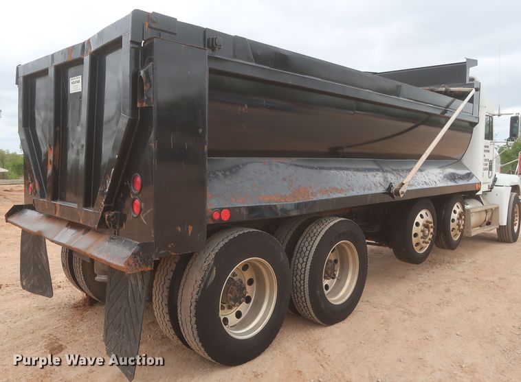 image for item DJ1894 2000 Freightliner FLD120  dump truck