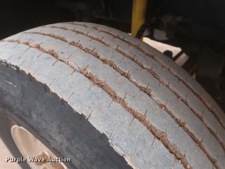 image for item DJ1894 2000 Freightliner FLD120  dump truck