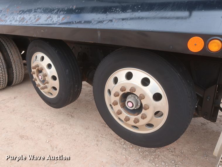 image for item DJ1894 2000 Freightliner FLD120  dump truck