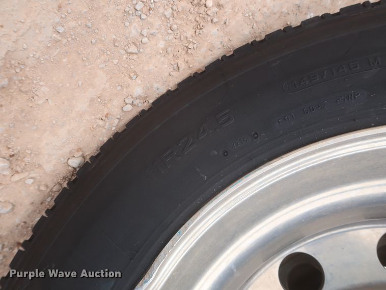 image for item DJ1894 2000 Freightliner FLD120  dump truck