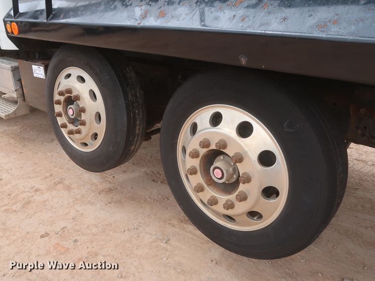 image for item DJ1894 2000 Freightliner FLD120  dump truck