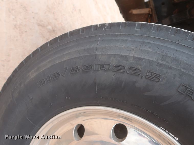 image for item DJ1894 2000 Freightliner FLD120  dump truck