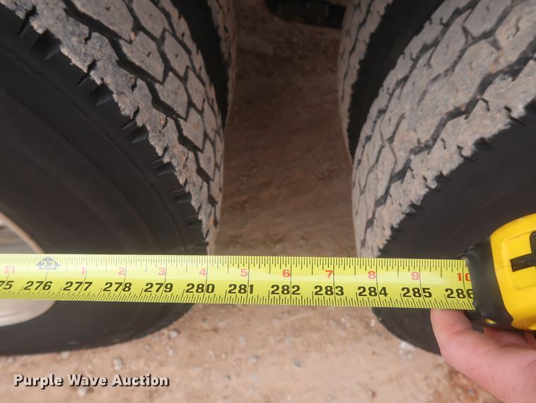 image for item DJ1894 2000 Freightliner FLD120  dump truck