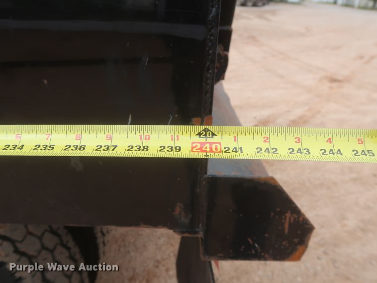 image for item DJ1894 2000 Freightliner FLD120  dump truck