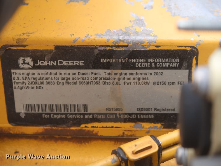 image for item DJ1896 2002 John Deere 200C LC  excavator