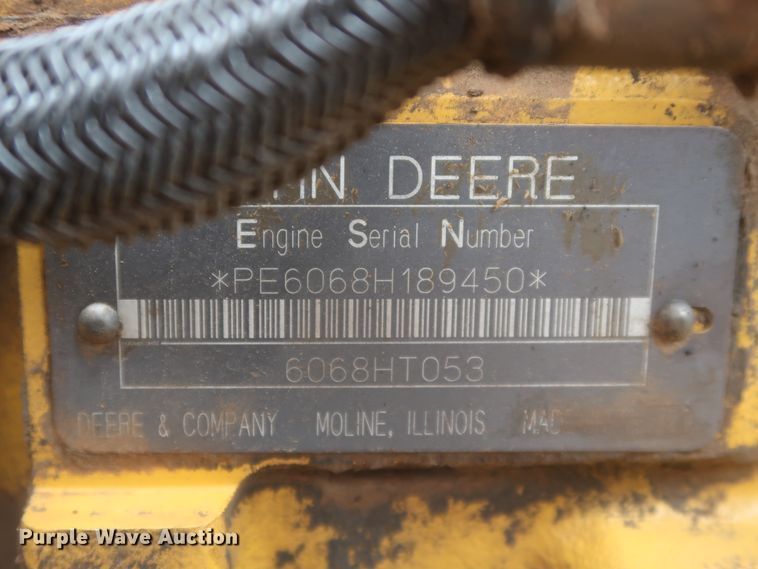 image for item DJ1896 2002 John Deere 200C LC  excavator