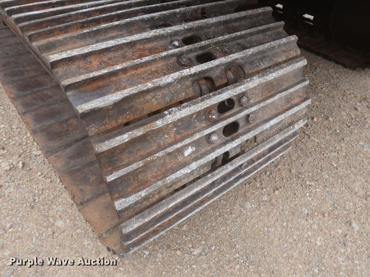 image for item DJ1896 2002 John Deere 200C LC  excavator