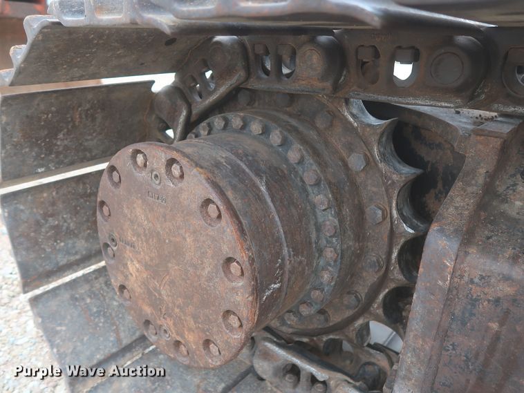 image for item DJ1896 2002 John Deere 200C LC  excavator