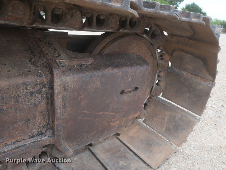 image for item DJ1896 2002 John Deere 200C LC  excavator