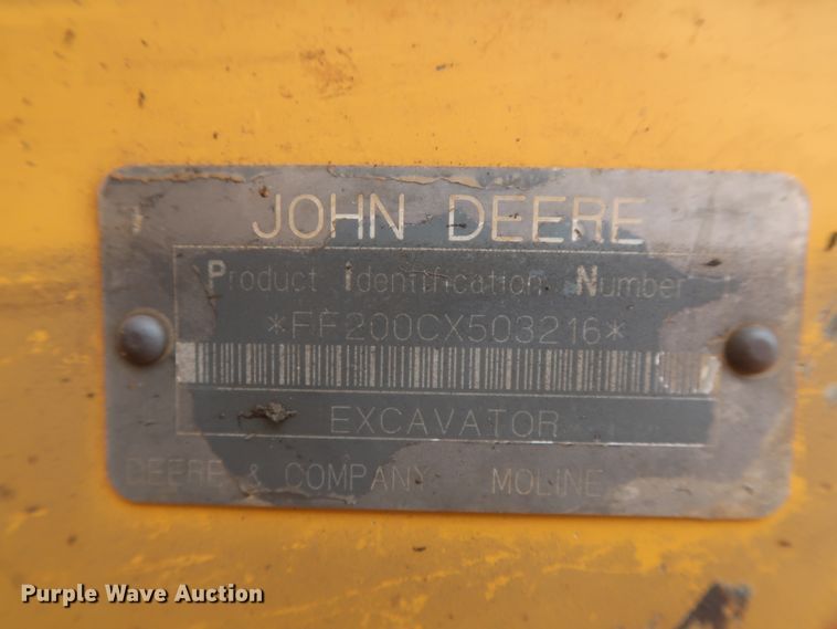 image for item DJ1896 2002 John Deere 200C LC  excavator