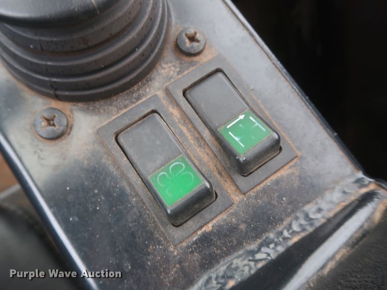 image for item DJ1902 2009 Fecon FTX148-L  mulcher