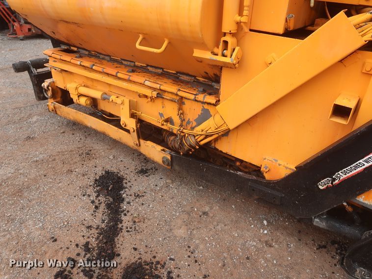 image for item DJ1903 2006 LeeBoy L8510T  paver