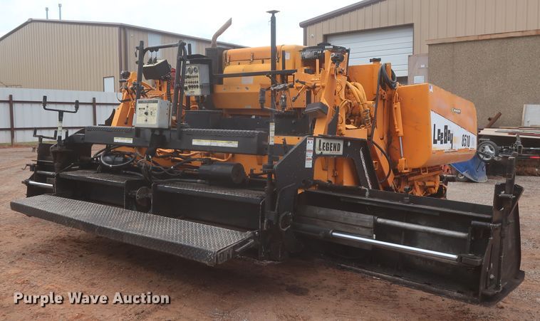 image for item DJ1903 2006 LeeBoy L8510T  paver