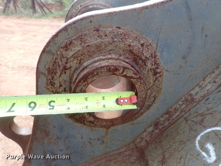 image for item DJ5526 TAG  42"W excavator bucket