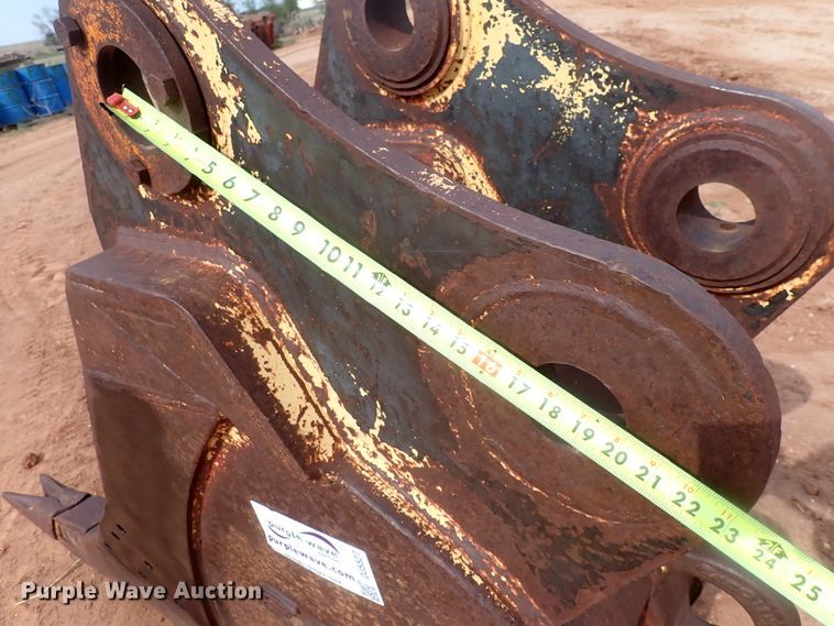 image for item DJ5527 Esco  24"W excavator bucket