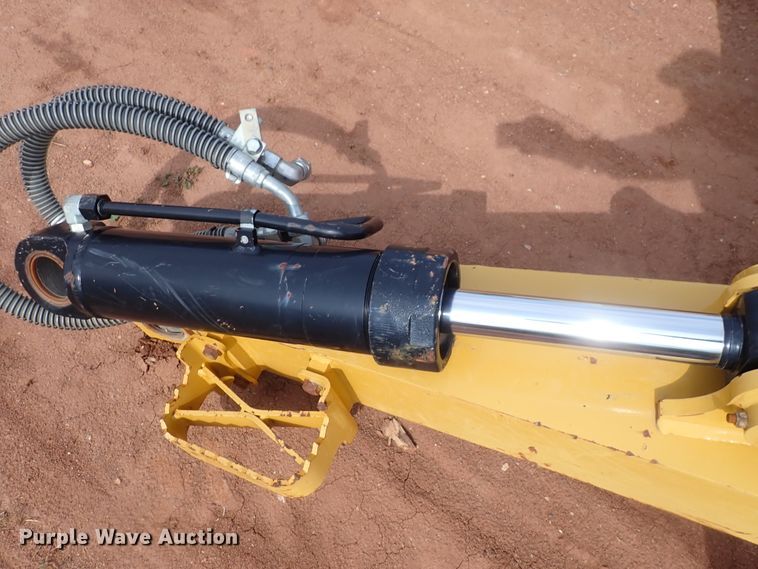 image for item DJ5528 Caterpillar 963D  ripper