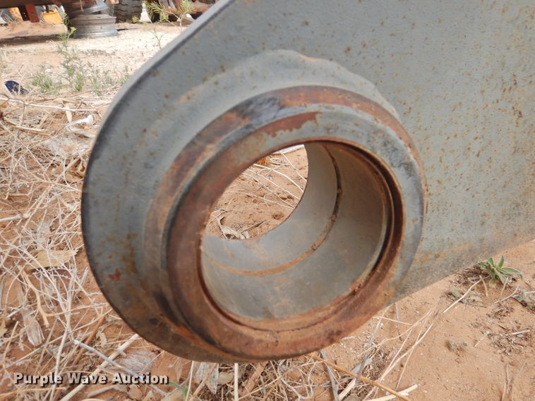 image for item DJ8472 Volvo L70 loader arms and bucket