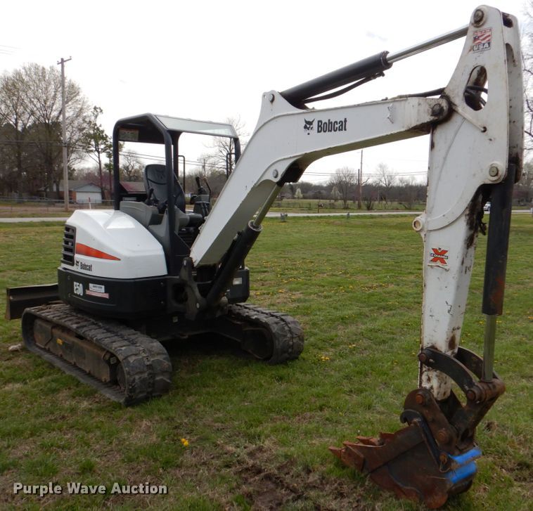image for item DJ8723 2017 Bobcat E50  mini excavator