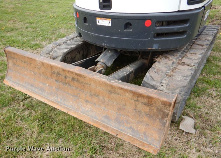 image for item DJ8723 2017 Bobcat E50  mini excavator