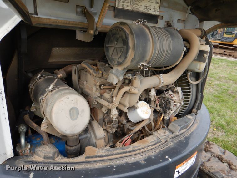 image for item DJ8723 2017 Bobcat E50  mini excavator