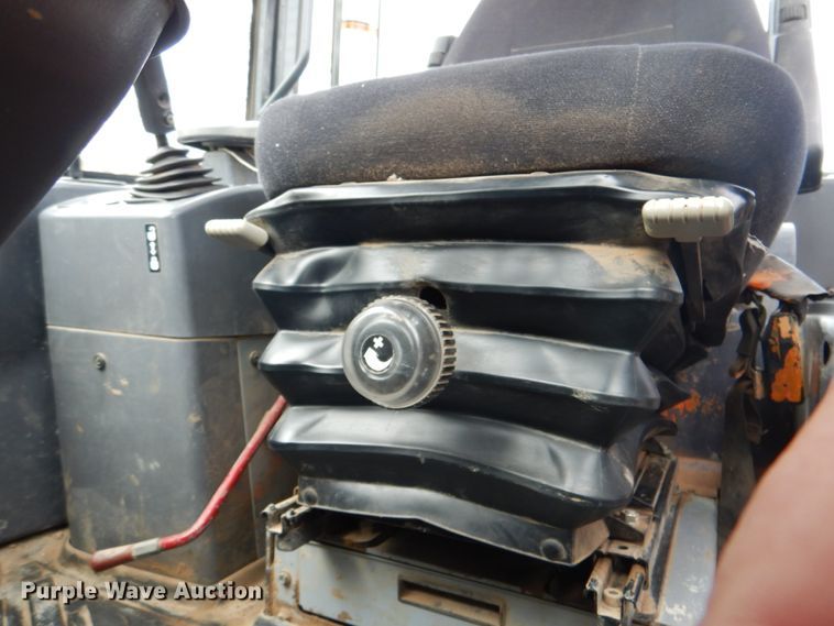 image for item DJ8737 2003 Komatsu WA250-5L  wheel loader