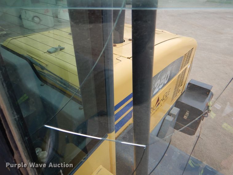 image for item DJ8737 2003 Komatsu WA250-5L  wheel loader