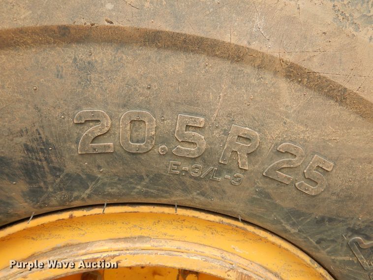 image for item DJ8737 2003 Komatsu WA250-5L  wheel loader