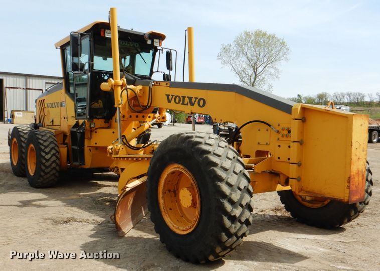 image for item DJ8738 2007 Volvo G930  motor grader