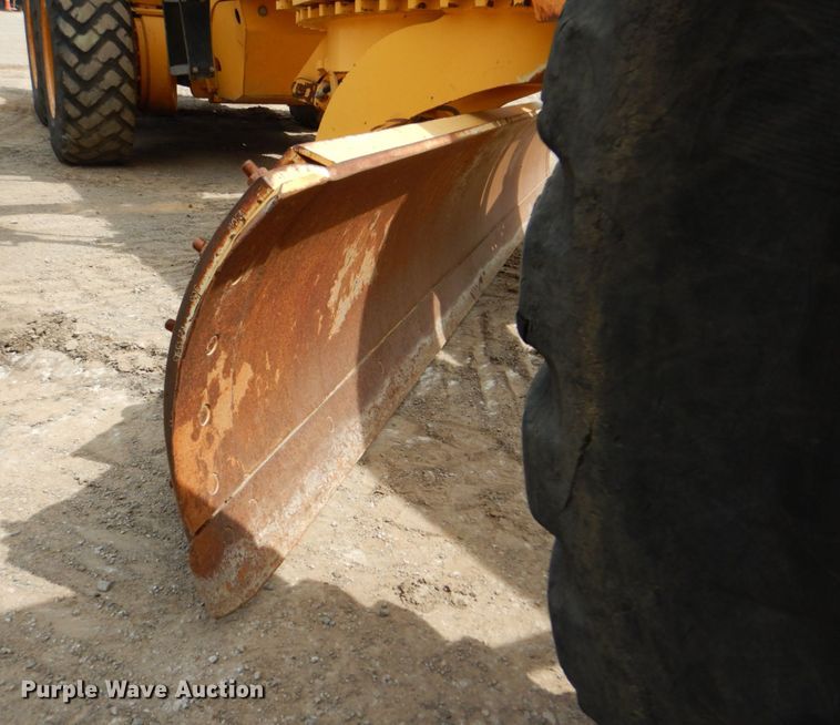 image for item DJ8738 2007 Volvo G930  motor grader