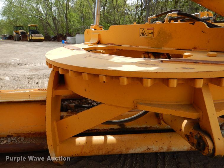 image for item DJ8738 2007 Volvo G930  motor grader