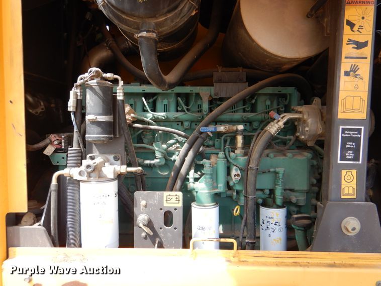 image for item DJ8738 2007 Volvo G930  motor grader