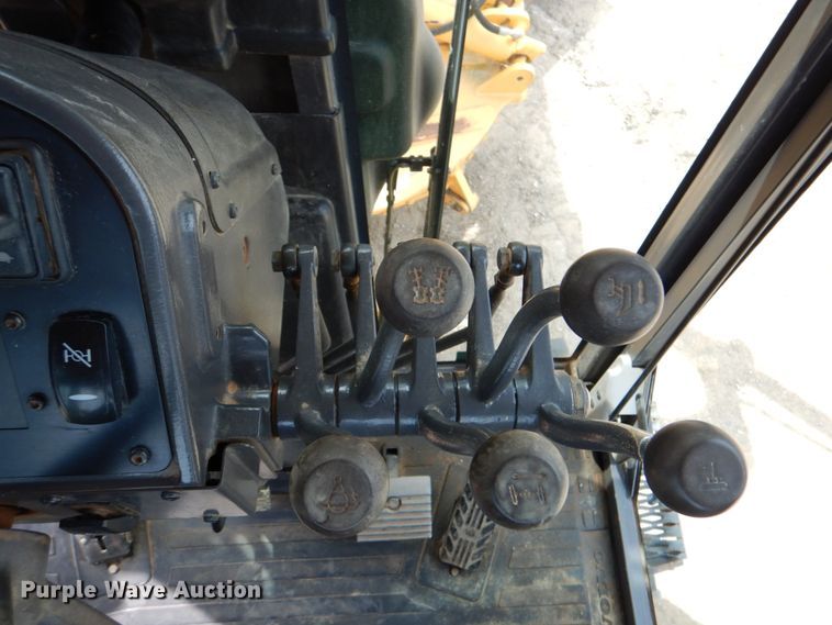 image for item DJ8738 2007 Volvo G930  motor grader