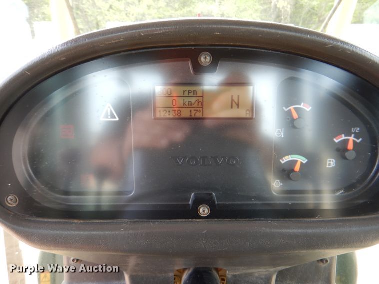 image for item DJ8738 2007 Volvo G930  motor grader