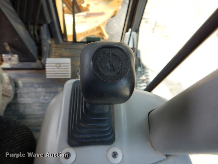 image for item DJ8738 2007 Volvo G930  motor grader