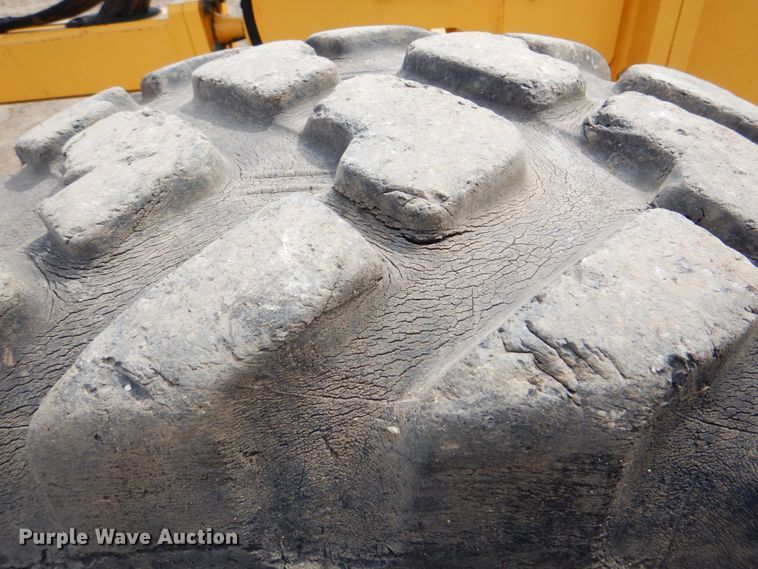 image for item DJ8738 2007 Volvo G930  motor grader