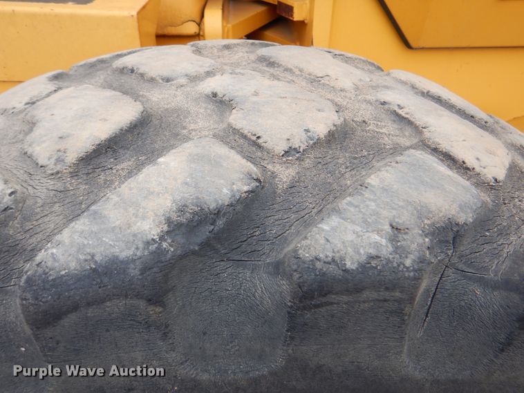 image for item DJ8738 2007 Volvo G930  motor grader