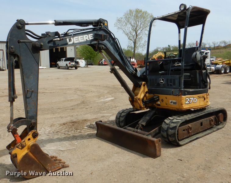 image for item DJ8741 2007 John Deere 27D  mini excavator