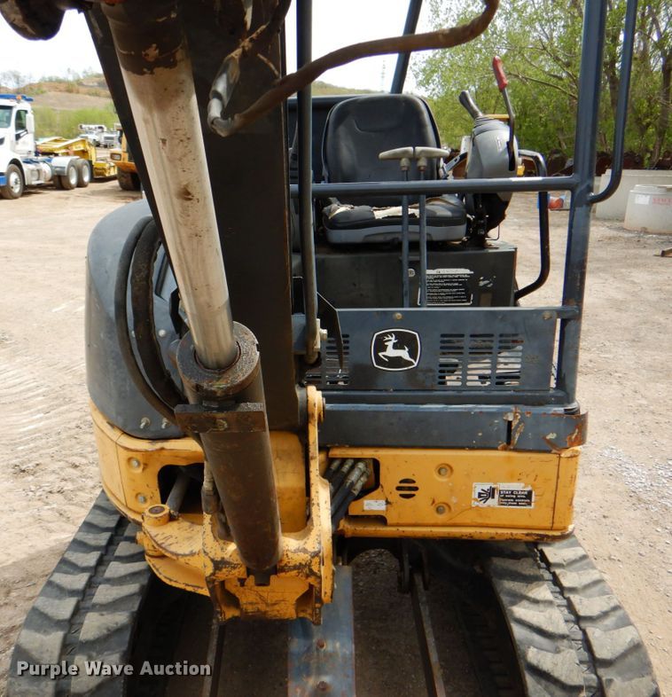 image for item DJ8741 2007 John Deere 27D  mini excavator