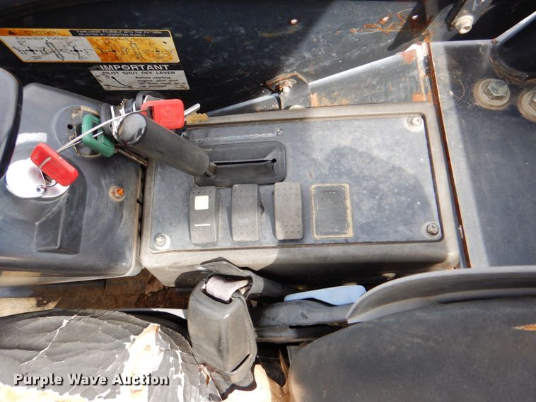 image for item DJ8741 2007 John Deere 27D  mini excavator