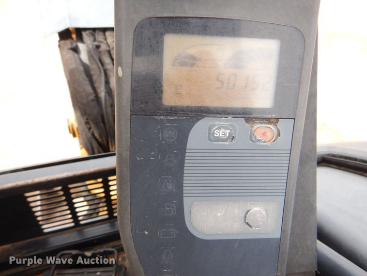 image for item DJ8741 2007 John Deere 27D  mini excavator