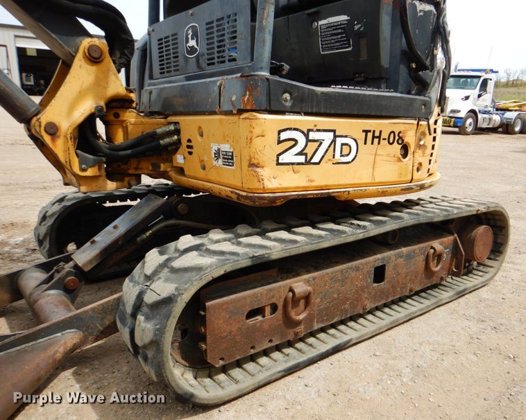 image for item DJ8741 2007 John Deere 27D  mini excavator