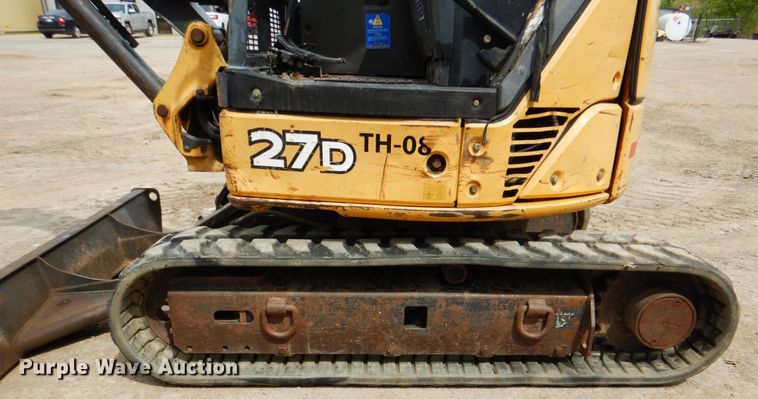 image for item DJ8741 2007 John Deere 27D  mini excavator