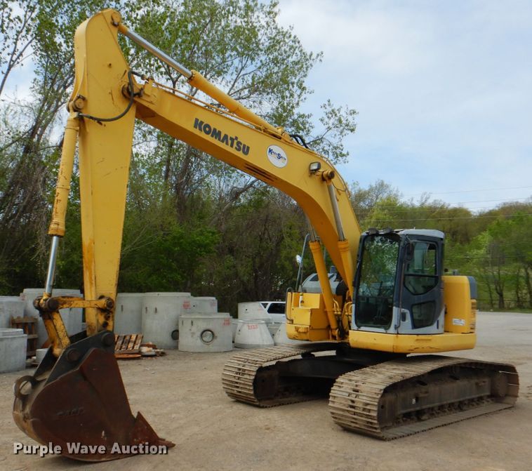 image for item DJ8742 2003 Komatsu PC228USLC-3  excavator