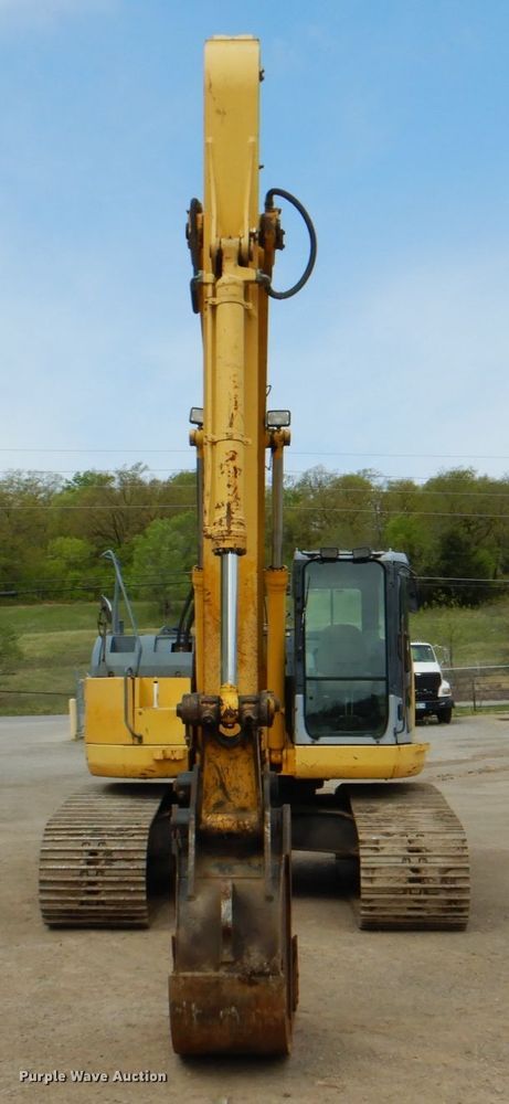 image for item DJ8742 2003 Komatsu PC228USLC-3  excavator