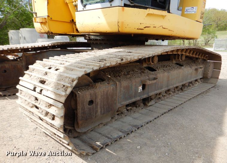 image for item DJ8742 2003 Komatsu PC228USLC-3  excavator