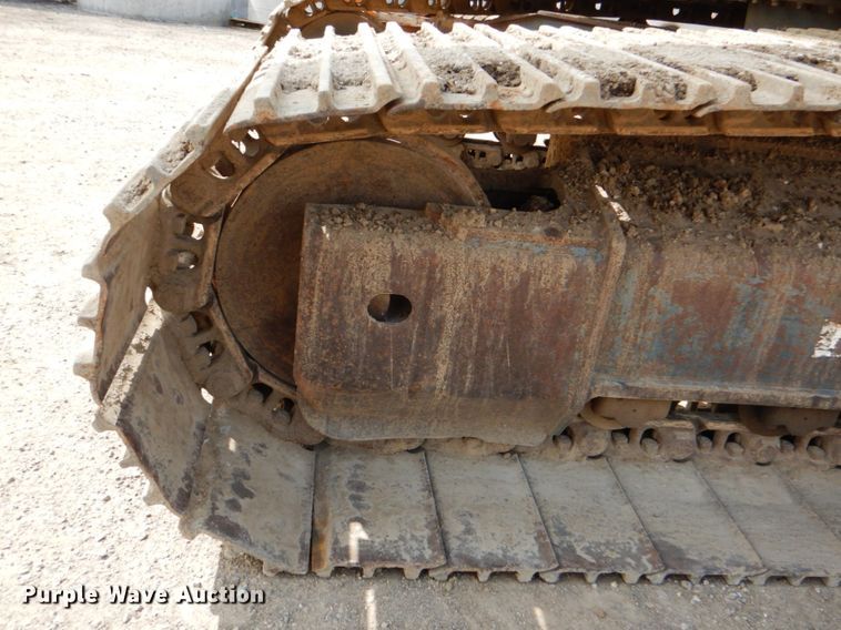 image for item DJ8742 2003 Komatsu PC228USLC-3  excavator