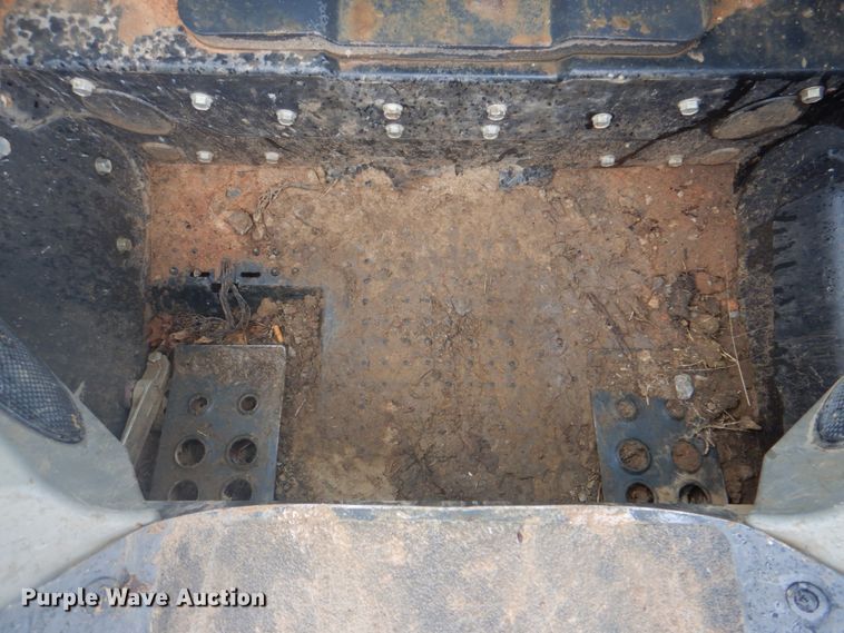 image for item DJ8746 2017 Bobcat T590  tracked skid steer loader