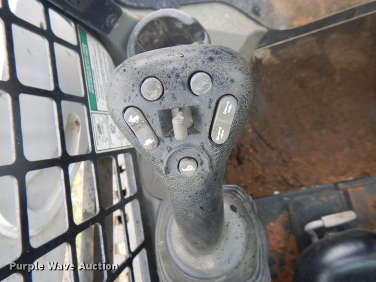 image for item DJ8746 2017 Bobcat T590  tracked skid steer loader