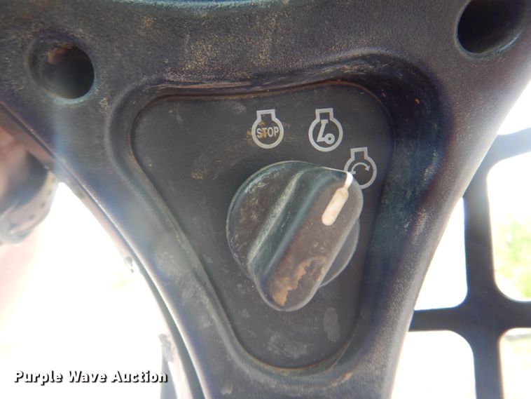 image for item DJ8746 2017 Bobcat T590  tracked skid steer loader